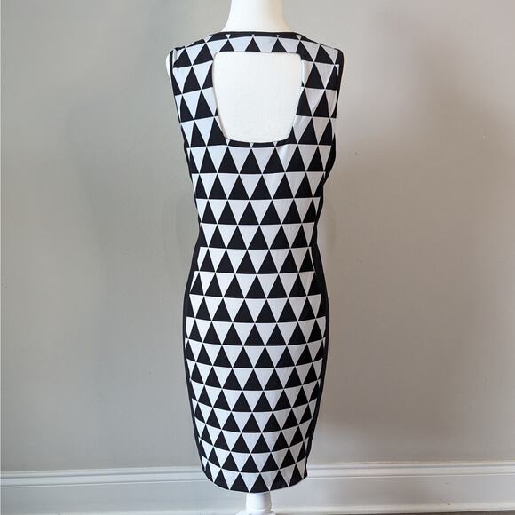 Vince Camuto Black & White Bodycon Sleeveless Back Cutout Dress Size Small - Picture 4 of 7